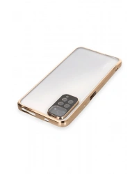 Newface Xiaomi Redmi Note 11 Kılıf Razer Lensli Silikon - Gold
