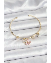 Pembe Kelebek Charmlı Gold Renk Kadın Bileklik