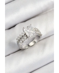 Pirinç  Büyük Zirkon Taşlı Model Gümüş Renk Kadın Yüzük