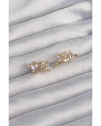 Pirinç Gold Renk İri Zirkon Taşlı Kıvrımlı Minimal Kelebekli Halka Küpe