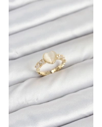 Pirinç Gold Renk Zirkon Taşlı Kalpli Kadın Yüzük