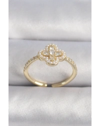 Pirinç Gold Renk Zirkon Taşlı Yonca Model İnci Detay Kadın Yüzük