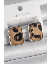 Pirinç Gümüş Renk Leopar Desenli Kare Model Kadın Küpe