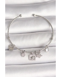 Pirinç Gümüş Renk Sallantı Zirkon Taşlı Ayıcık Figür Taç Detay Charm Kadın Bileklik