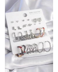 Pirinç Gümüş Renk Zirkon Taş Detaylı 12 Çift Kadın Küpe