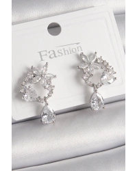 Pirinç Gümüş Renk Zirkon Taşlı Çiçek Model Sallantı Damla Detay Kadın Küpe