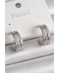 Pirinç Gümüş Renk Zirkon Taşlı İşleme Detay Halka Model Kadın Küpe