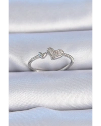 Pirinç Gümüş Renk Zirkon Taşlı Kalp Model Kadın Yüzük