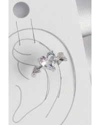 Pirinç Gümüş Renk Zirkon Taşlı Yıldız Model Kadın Kıkırdak Küpe