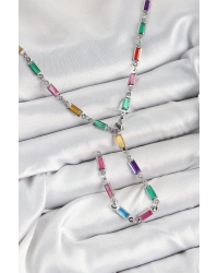 Pirinç Renkli Zirkon Taşlı Dikdörtgen Model Gümüş Renk Kadın Y Kolye