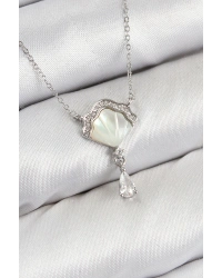 Pirinç Zirkon Taşlı İstiridye Model Gümüş Renk Kadın Kolye