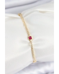 Pirinç Zirkon Taşlı Kare Model Gold Renk Kadın Bilekilk