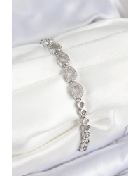 Pirinç Zirkon Taşlı Oval Model Gümüş Renk Kadın Bileklik