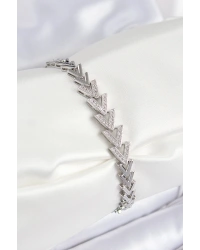 Pirinç Zirkon Taşlı Sıralı Ok Model Gümüş Renk Kadın Bileklik