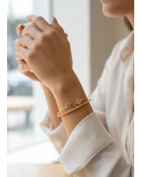 Yonca Model Pirinç Gold Renk Kadın Bileklik