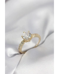 Zirkon Taşlı Tek Taş Model Gold Renk Kadın Yüzük