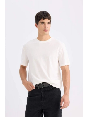 %100 Pamuk New Regular Fit Bisiklet Yaka Basic Düz Kısa Kollu Tişört V7699AZ24SP Beyaz