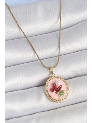 316L Çelik Gold Renk Zincir Pembe Mineli İncili Çiçek İşlemeli Portre Model Kadın Kolye