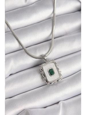 316L Çelik Gümüş Renk İtalyan Zincir Beyaz Sedefli Kare Portre Model Zümrüt Taş Detay Kadın Kolye