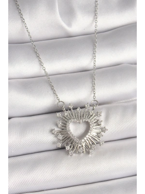 316L Çelik Gümüş Renk Zirkon Taşlı Kalp Model Kadın Kolye