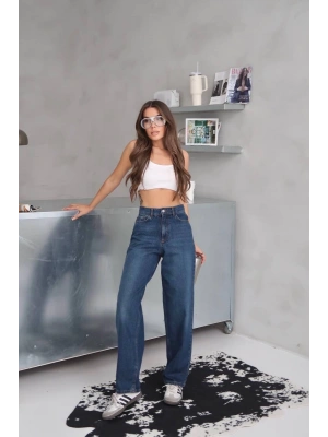 Arkadan tokalı jeans pantolon