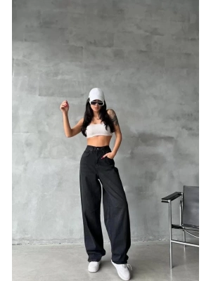 Arkadan tokalı jeans pantolon Siyah