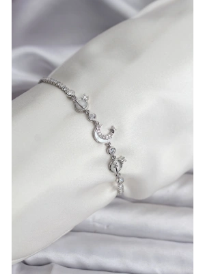 Charmlı Model Zirkon Taşlı Gümüş Renk Su Yolu Kadın Bileklik