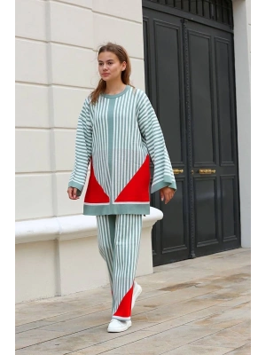 Çizgili bisiklet yaka triko takım Mint