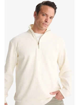 Comfort Fit Dik Yaka Dokulu Yarım Fermuarlı Waffle Sweatshirt