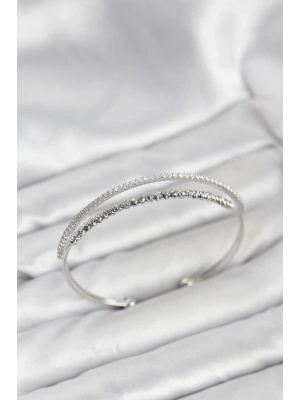 Dorika Model Pirinç Gümüş Renk Kadın Bileklik