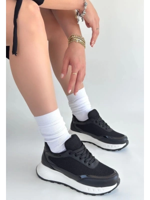 Edva Siyah Cilt Bağcıklı Spor Ayakkabı