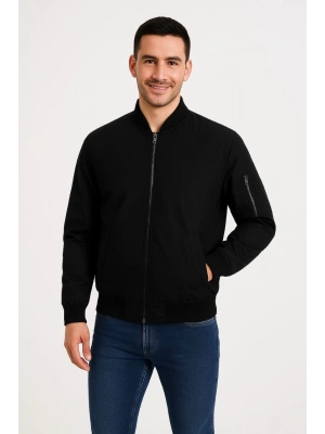 Erkek Bomber Mont Ceket – Fermuarlı, Kapitone İçi Astarlı, Su İtici Kumaş, Regular Fit, Uzun Kollu, Yandan Cepli, Bahar & Kış Rahat Günlük Stil - Siyah