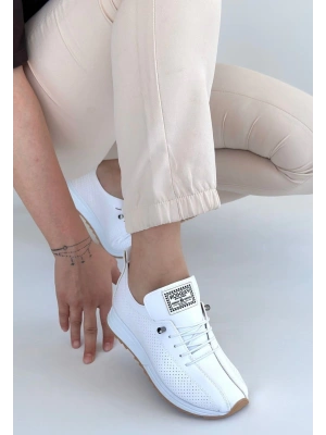 Fiert Beyaz Cilt Bağcıklı Spor Ayakkabı