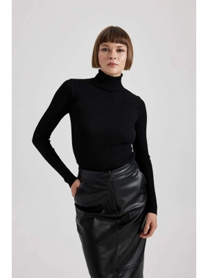 Fitted Balıkçı Yaka Basic Düz Triko Kazak