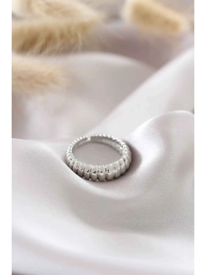 Gümüş Renk Ayarlamalı Burgu Kadın Yüzük
