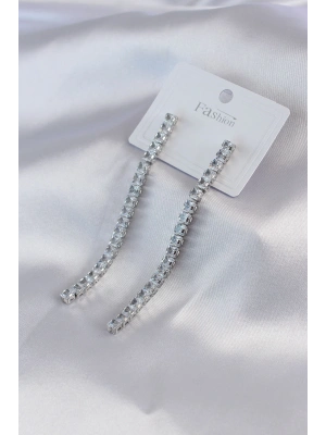 Gümüş Renk Zirkon Taşlı Kadın Küpe