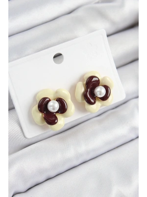 İnci Detaylı Krem Kahverengi Renk Papatya Model Kadın Küpe