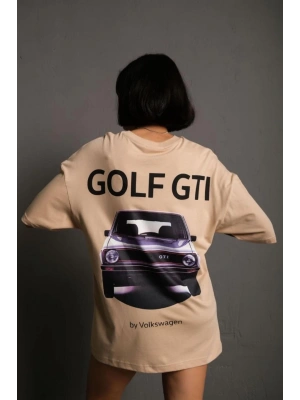Kadın Oversize Baskılı Tişört – Golf GTI Retro Araba Desenli, Ön & Arka Dijital Baskı, Sokak Modası Stil - Bej