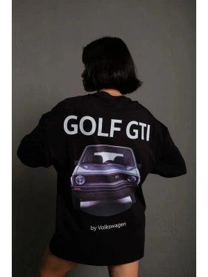 Kadın Oversize Baskılı Tişört – Golf GTI Retro Araba Desenli, Ön & Arka Dijital Baskı, Sokak Modası Stil - Siyah