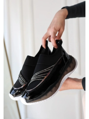 Keita Siyah Rugan Streç Detaylı Spor Ayakkabı