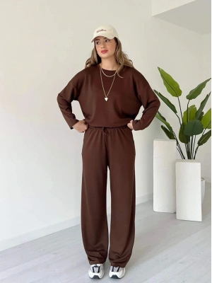 Kollu modal takım kahve