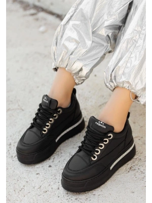 Lulu Siyah Cilt Bağcıklı Spor Ayakkabı