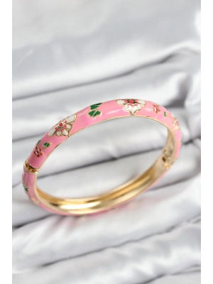 Mineli Pirinç Pembe Çiçek Motifli Gold Kadın Kelepçe