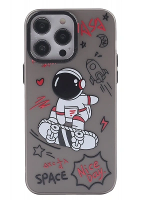 Newface iPhone 13 Pro Kılıf Prada Desenli Kapak - Prada Siyah - 1