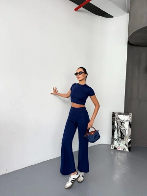 Osy Modal Yumuşak Dokulu Kumaş Kısa Kollu Crop Alt ispanyol Paça Pantalon ikili Takım - Lacivert