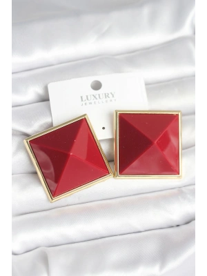Pirinç Gold Renk Bordo Piramit Model Kadın Küpe