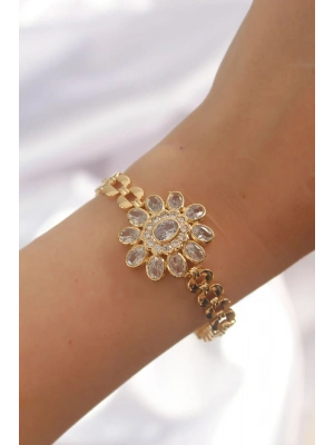 Pirinç Gold Renk İri Zirkon Taşlı Çiçek Figürlü Bileklik