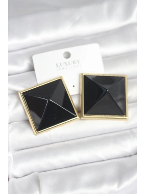 Pirinç Gold Renk Siyah Piramit Model Kadın Küpe