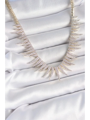 Pirinç Gold Renk Zirkon Taşlı Sivri Model VIP Seri Kadın Kolye