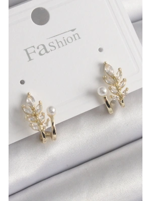 Pirinç Gold Renk Zirkon Taşlı Yaprak Model İnci Detay Küpe